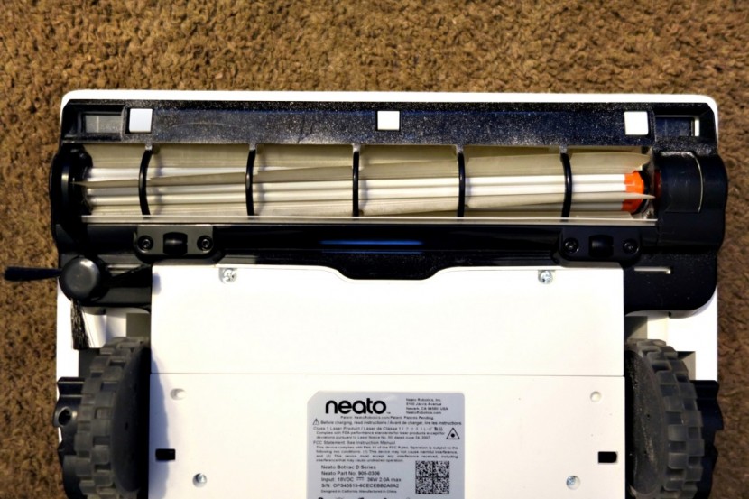 the underside of the neato d75.