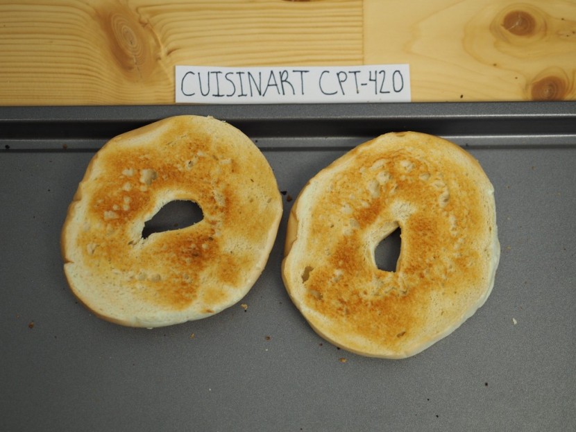 cuisinart touch to toast leverless 2-slice cpt-420 - the cpt-420's bagel setting toasted the bagel face quite evenly, but...