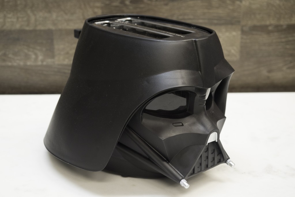 Darth Vader toaster and other awesome Star Wars kitchen accessories