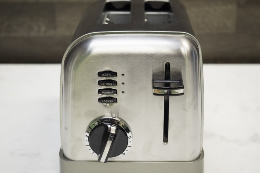 cuisinart cpt-160 - the cpt-160's basic controls are easy to use, but not quite as...