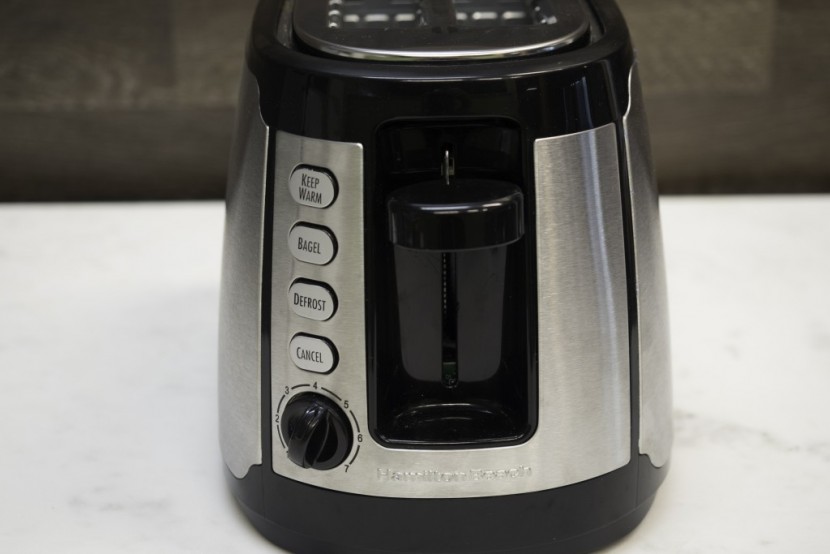 hamilton beach keep warm 2-slice - you have to press down the keep warm's lever before selecting a...