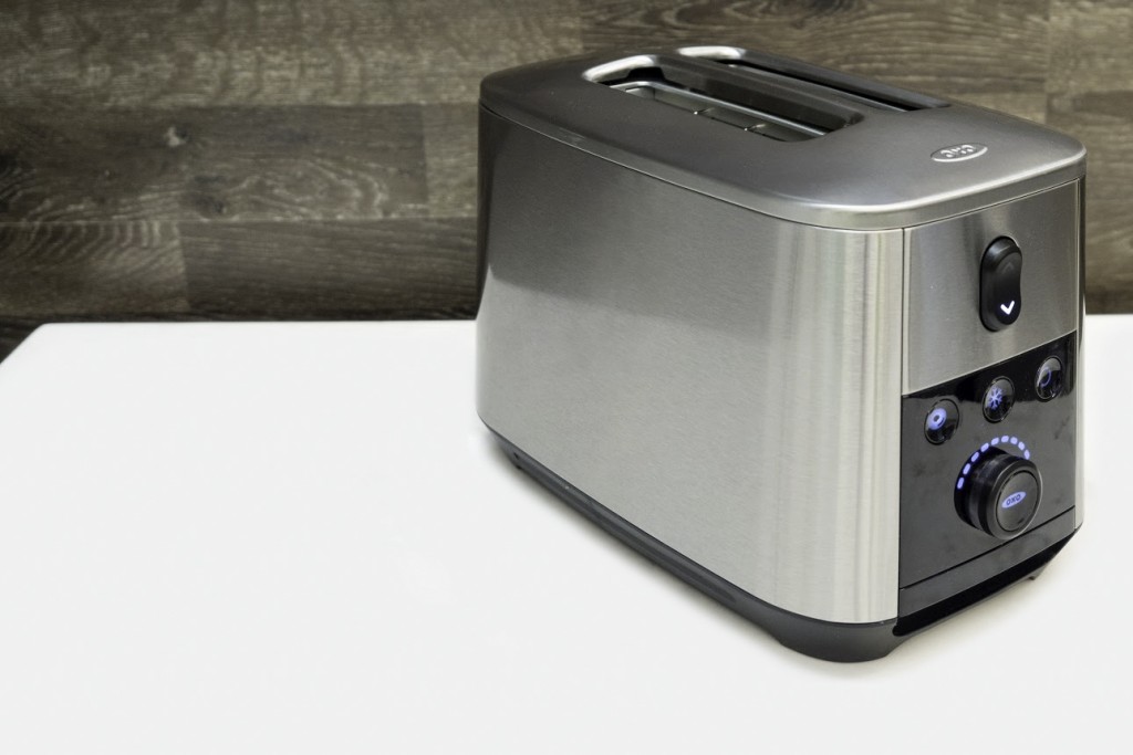 OXO On 2-Slice Motorized Toaster