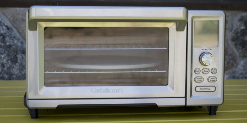 cuisinart chef's convection oven - the cuisinart's single knob design feels slightly less stremalined...