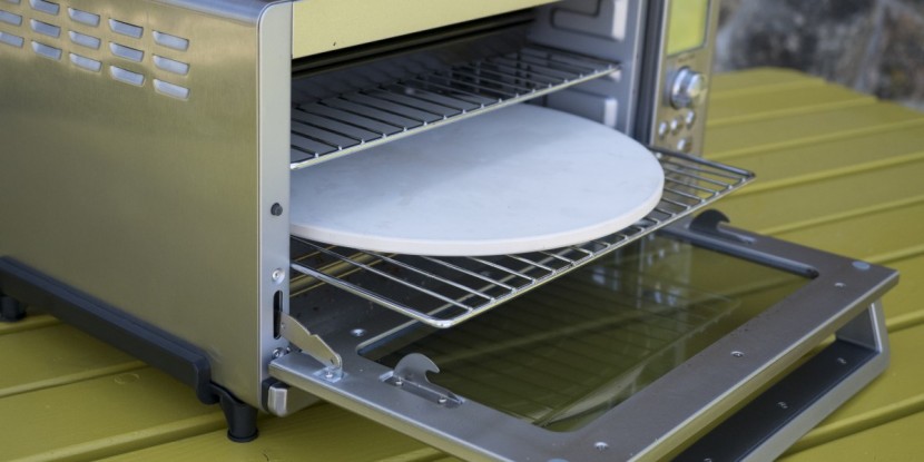 cuisinart chef's convection oven - the cuisinart is the only model we tested that comes with a pizza...