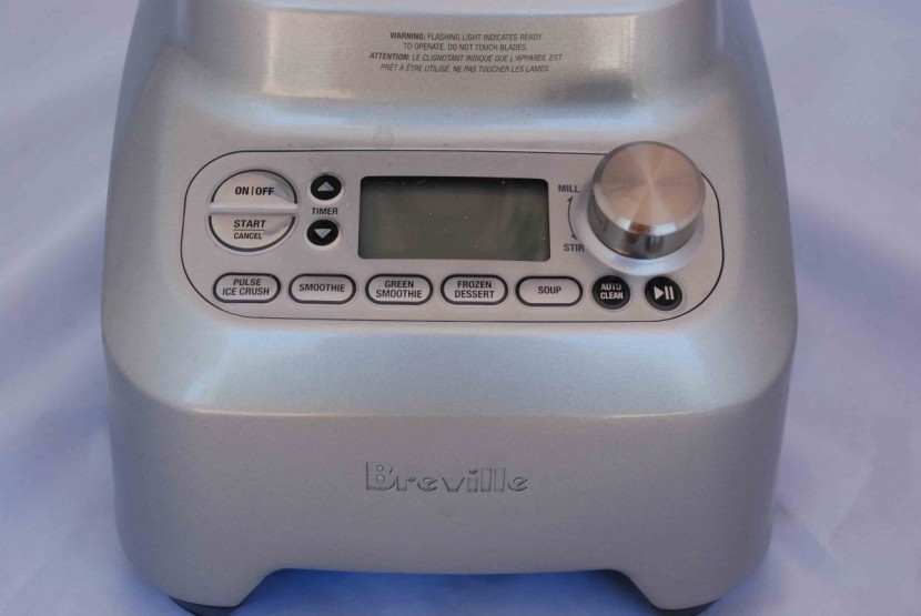 the breville boss - the presets, variable speed dial, timer and pause button make this...