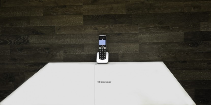 at&t crl82212 - the crl82212 remained easily read at 6' away from the camera.