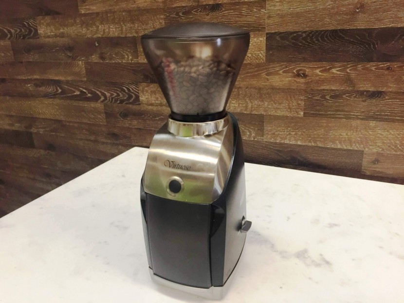 baratza virtuoso - the baratza virtue has a attractive brushed steel housing and...