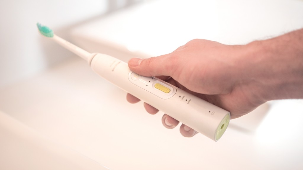 philips sonicare healthywhite+ - the healthywhite+ had a matte finish, making it comfortable to hold.