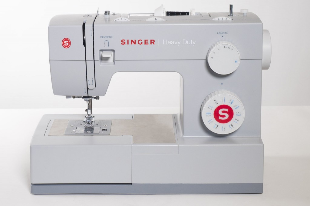 Singer® Heavy Duty 4411 Sewing Machine
