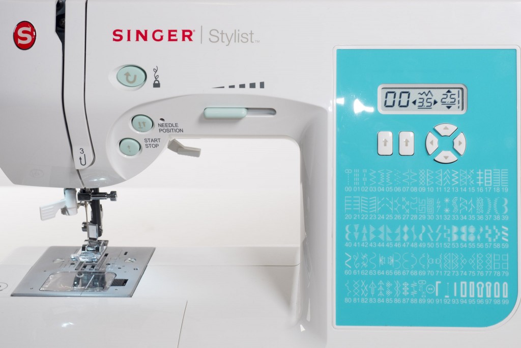 Singer SINGER  7258 100-Stitch Computerized Sewing Machine with