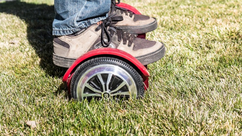 swagtron t3 - the smaller wheels on the t3 struggled off the pavement.