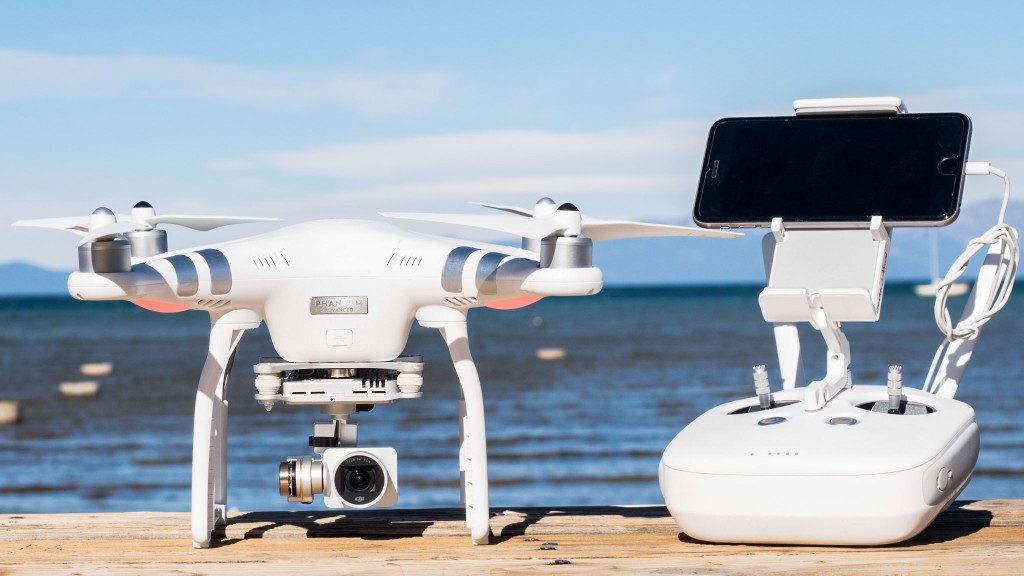 DJI Phantom 3 Advanced Review | Tested by GearLab