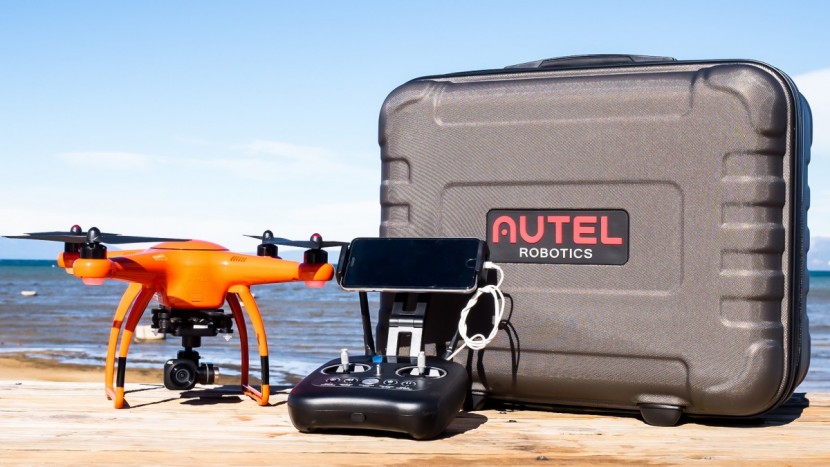 autel robotics x-star premium - the x-star premium comes with a nice carrying case.