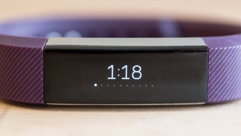 fitbit alta - the alta display was easy on the eyes, but the touchscreen can be a...
