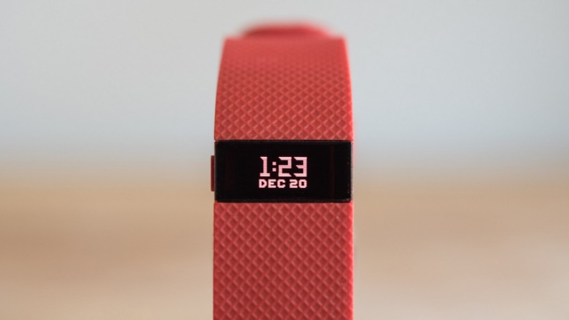 fitbit charge hr - the display on the charge hr is simple, yet effective.
