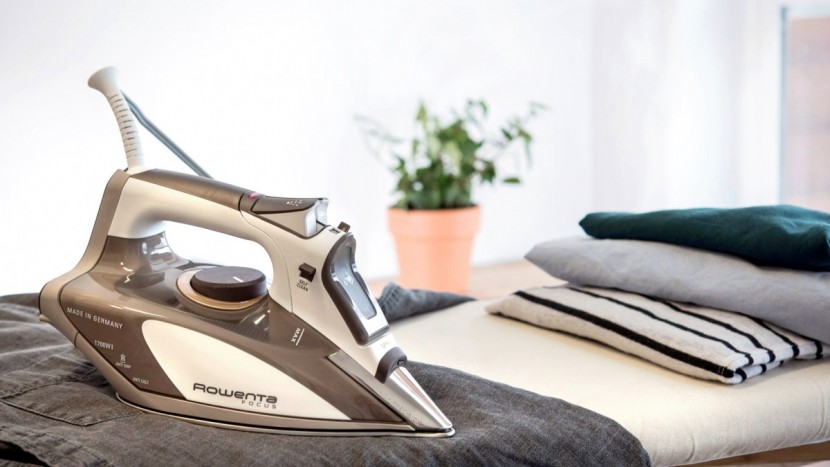 rowenta dw5080 focus - our testing involved a lot of ironing and many different kinds of...