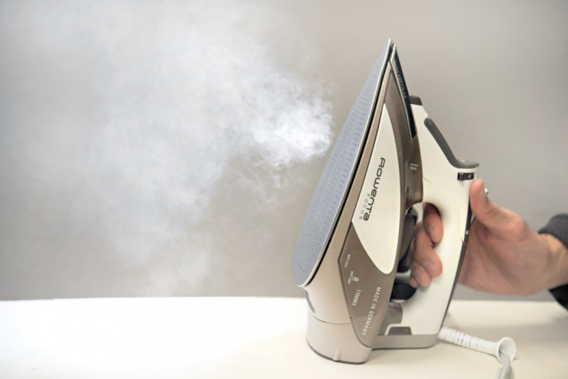 rowenta dw5080 focus - the focus performed well in our steam output testing.