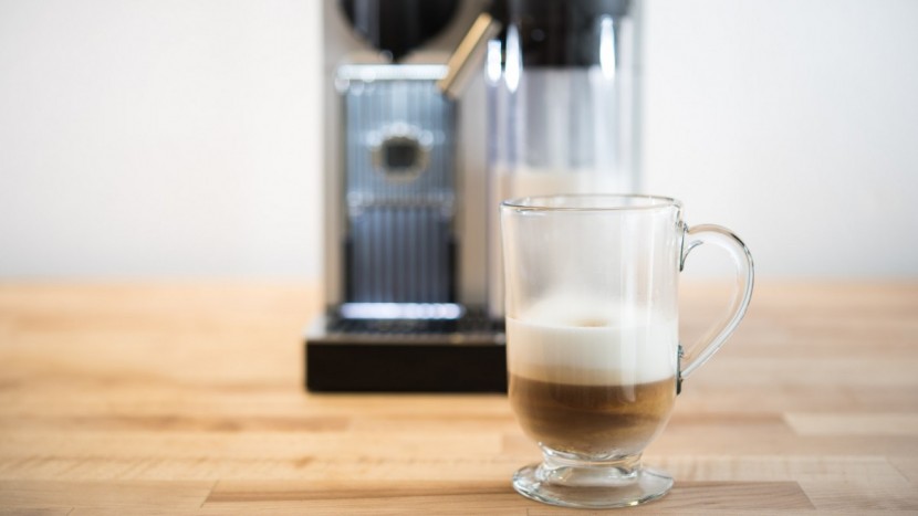 de&#039;longhi nespresso lattissima pro - the lattissima pro&#039;s automatic milk frother does a good, but not...