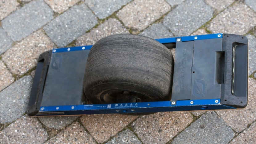 electric skateboard - the only monowheel model that we have found that works well, the...