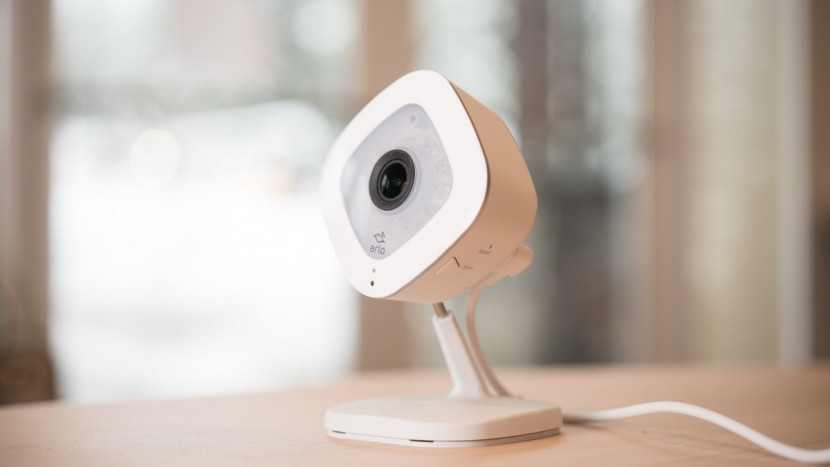 netgear arlo q