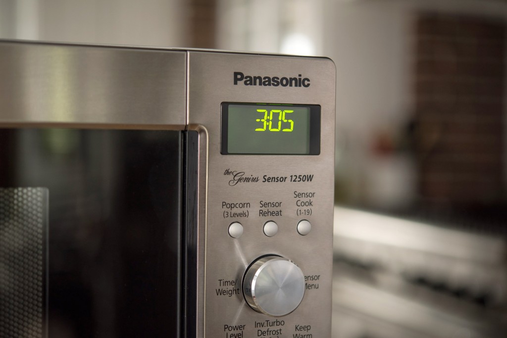 panasonic nn-sd745s - we wished this model had a more traditional keypad interface, rather...