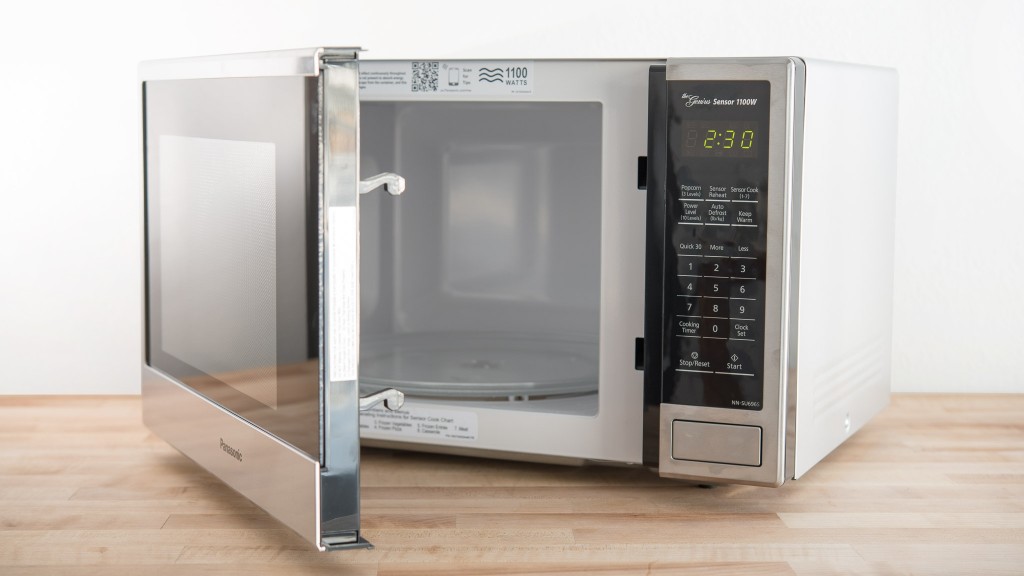 panasonic nn-su696s - the panasonic nn-su696s was a little harder to use than other models.