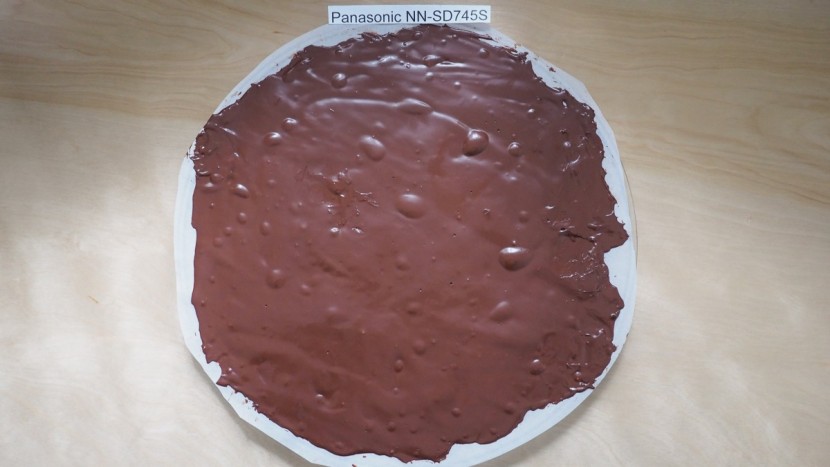panasonic nn-sd745s - this model melted all of the chocolate without burning, showing very...