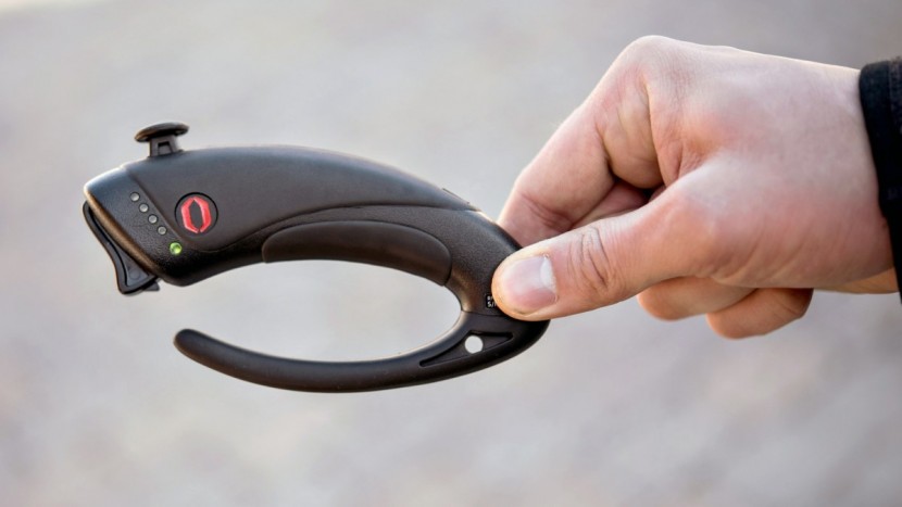 inboard m1 - the rubber foot ended up being a useful feature, making it easy to...