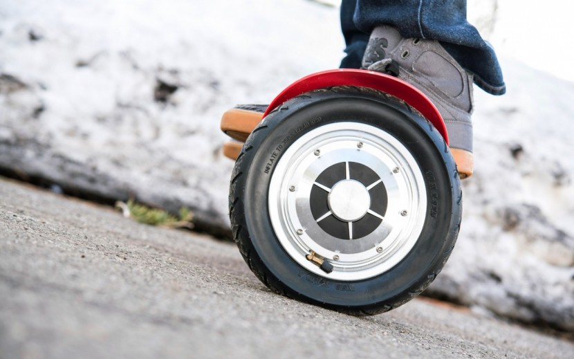 skque x1l10 - we very cautiously tested this board up and down the hill, feeling...