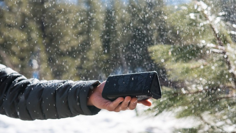 cambridge soundworks oontz angle 3