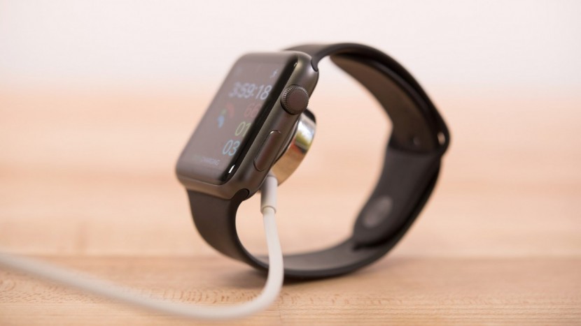 apple watch series 2 - the charging connection on the apple watch was moderately secure.