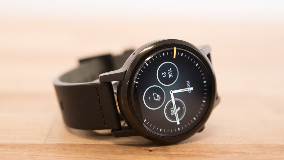 Motorola Moto 360 Review (The Moto 360 is a better value than most models out there.)