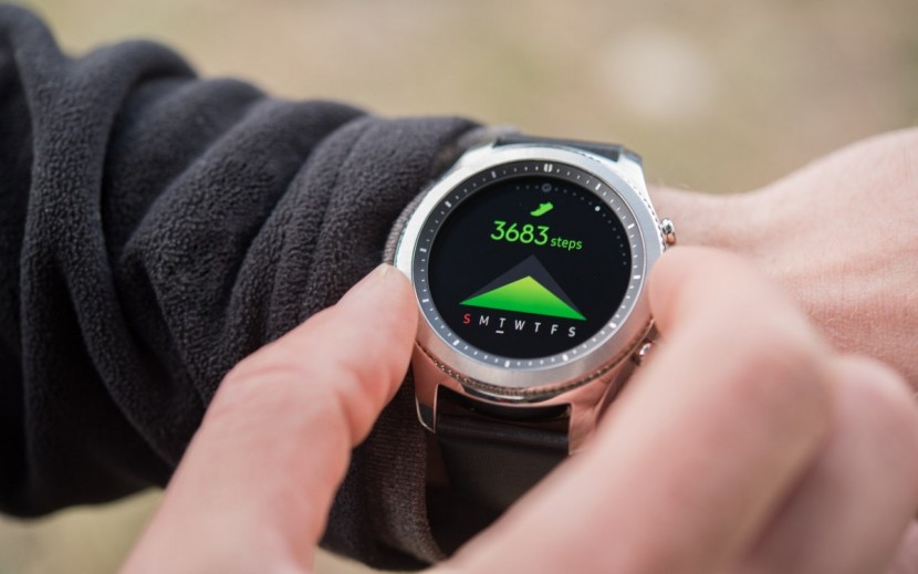 samsung gear s3 - the step counter on this watch was exceptionally accurate, being off...