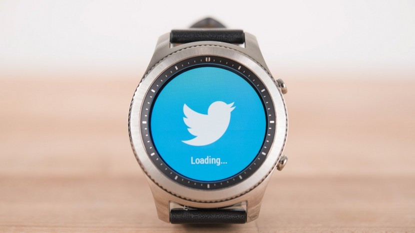 samsung gear s3 - the gear s3 only works with a watered down version of twitter, only...
