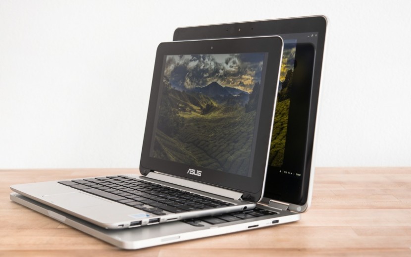 asus flip c302ca - the 12.5 inch flip c302ca spooning with the 10.1 inch flip c100pa...