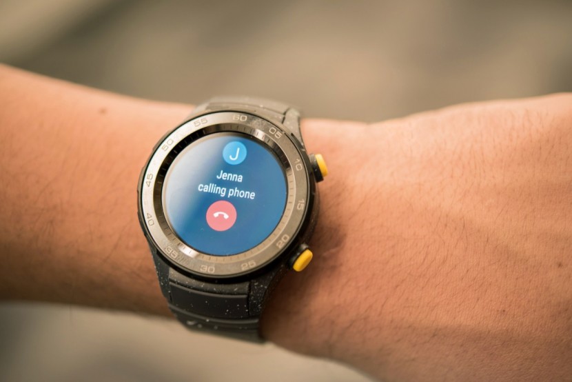 huawei watch 2 - the built-in microphone and speaker let you take calls right on your...