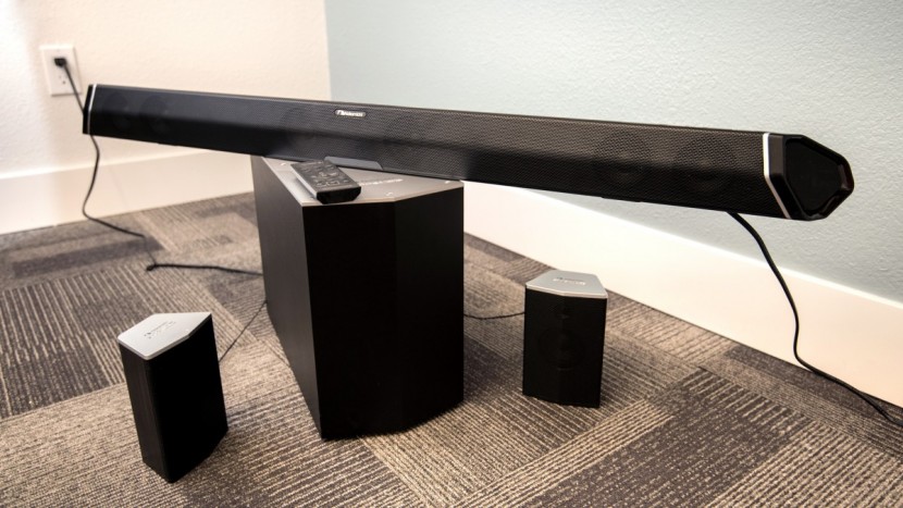 nakamichi shockwafe pro 7.1 channel - the shockwafe&#039;s multiple speakers create an immersive sound, but...