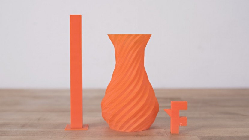 zortrax m200 - the support test was subpar but the tower and vase came out quite...