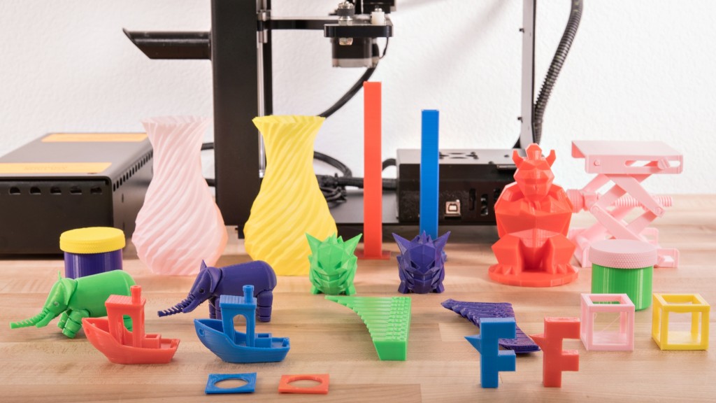 makergear m2 - some of the test prints made by the makergear.