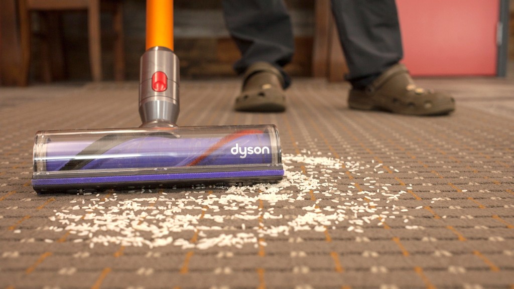 Dyson V8 Absolute Review: The Best Value Dyson Vacuum For Cleaning Everyday  Messes - The Edvocate