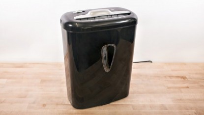 Product photo of Amazon Basics 6-Sheet Micro-Cut