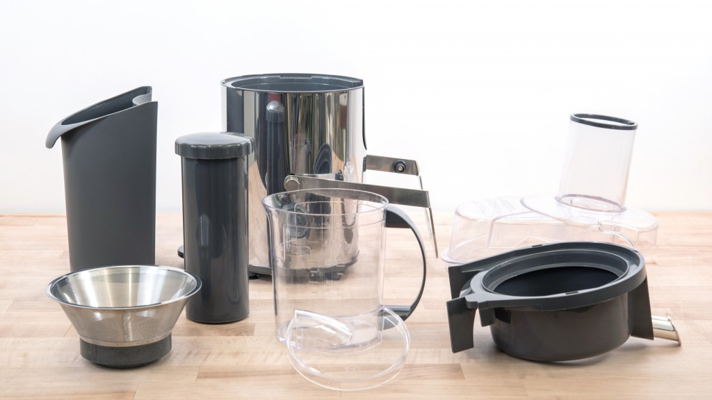 bella 13694 - the bella disassembled after being cleaned, unfortunately this model...