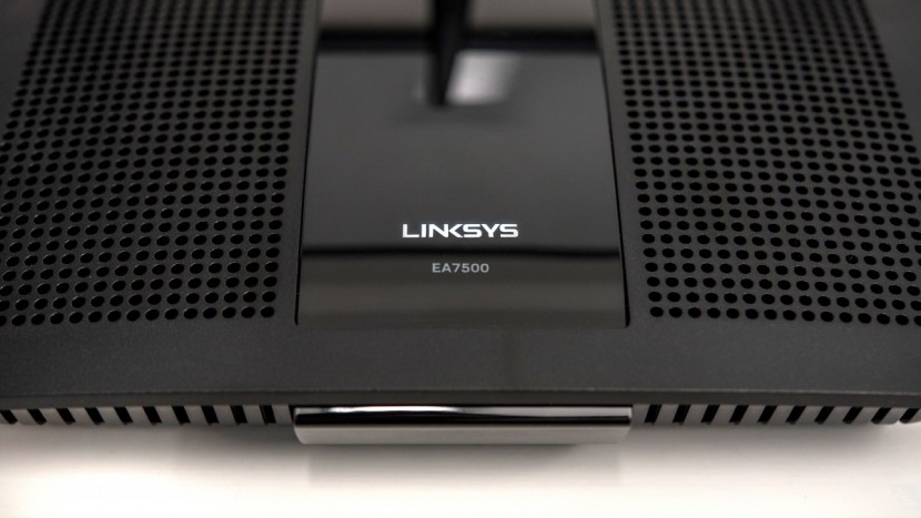 linksys ac1900 (max stream ea7500) - the max stream has a decent suite of features, scoring above average...