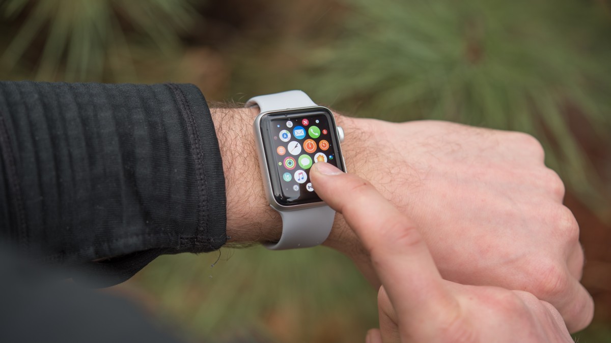 Apple Watch Series 3 Review (The Series 3 has a lot of compatible apps.)