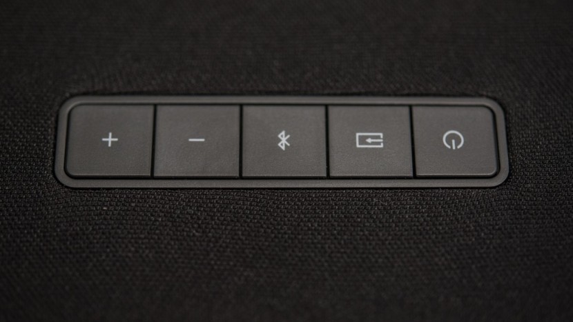 vizio sb3851-d0 - the simple on body control panel.