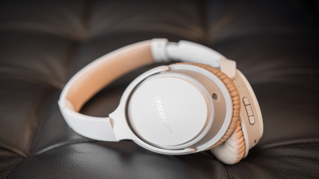 Bose SoundLink Around-Ear Wireless Headphone II Review