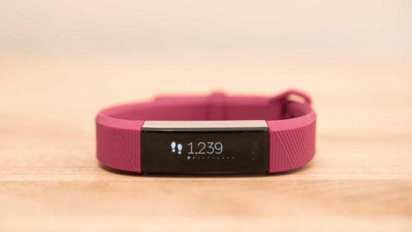Fitbit Alta HR Review | Tested & Rated