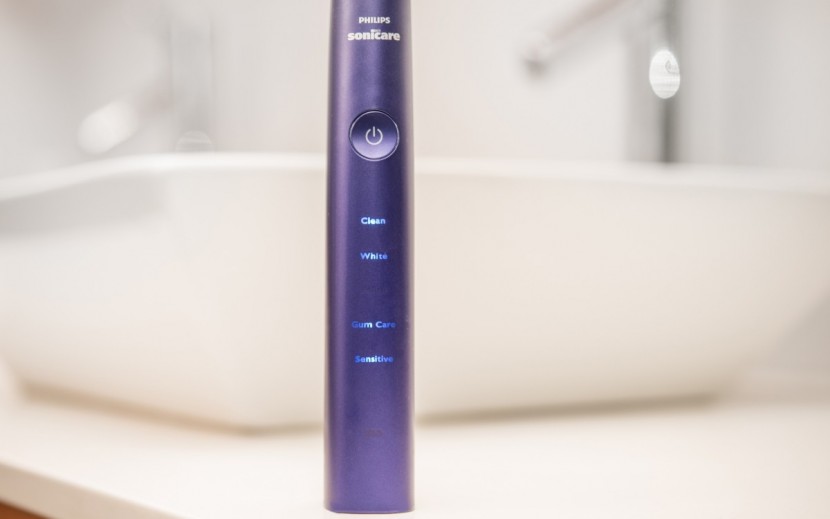 philips sonicare diamondclean - different cleaning modes on the diamondclean.