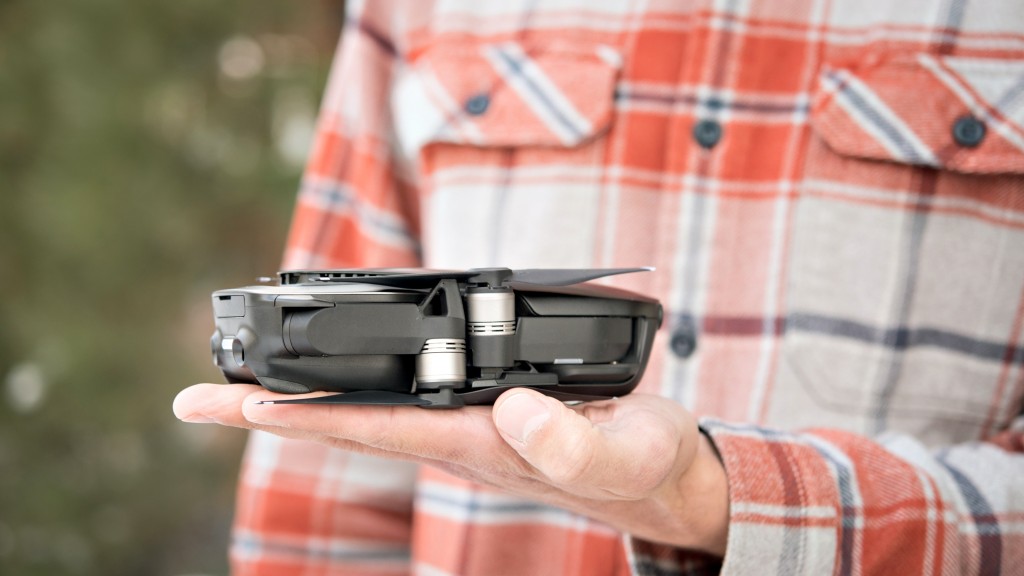 dji mavic air - the dji mavic air&#039;s folding design and light weight enable you to...