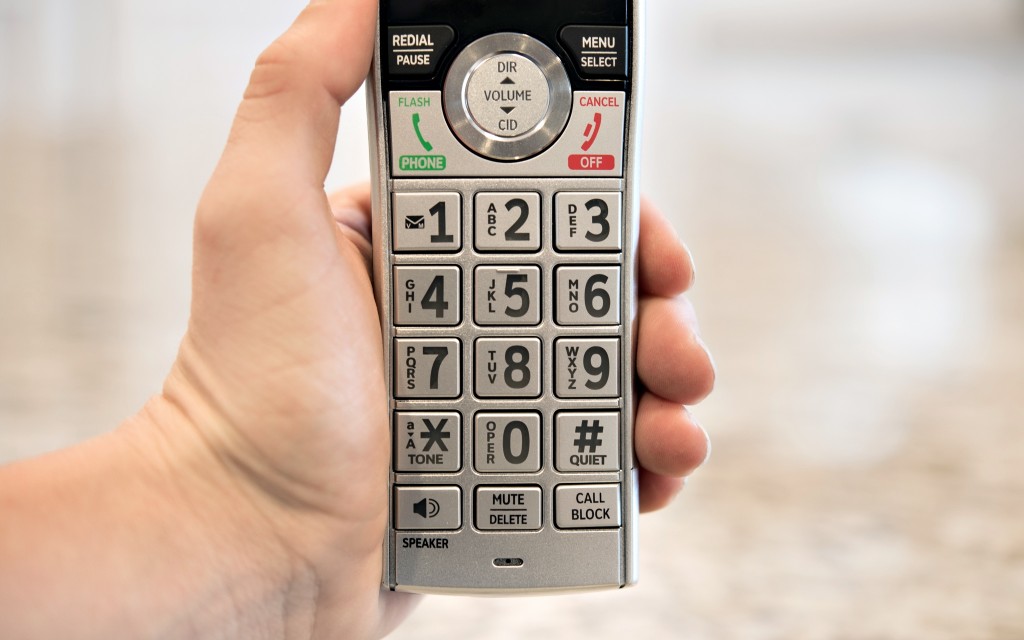 at&amp;t cl82207 - we found the at&amp;amp;t cl82207 to be particularly easy to use, even...